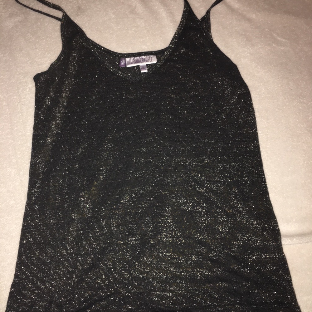 Bundle of 2 JLO tops